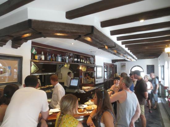 Cadiz - Camera Obscura, A Michelin Restaurant and More 4 restaurante el faro de