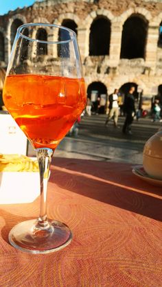 #TRAVEL HACK: 9 Outstanding Reasons You'll Love Staying in a Hostel (#yourewelcome) 6 aperol