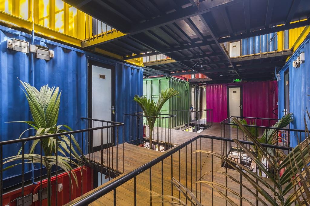 #TRAVEL HACK: 9 Outstanding Reasons You'll Love Staying in a Hostel (#yourewelcome) 8 rommmm