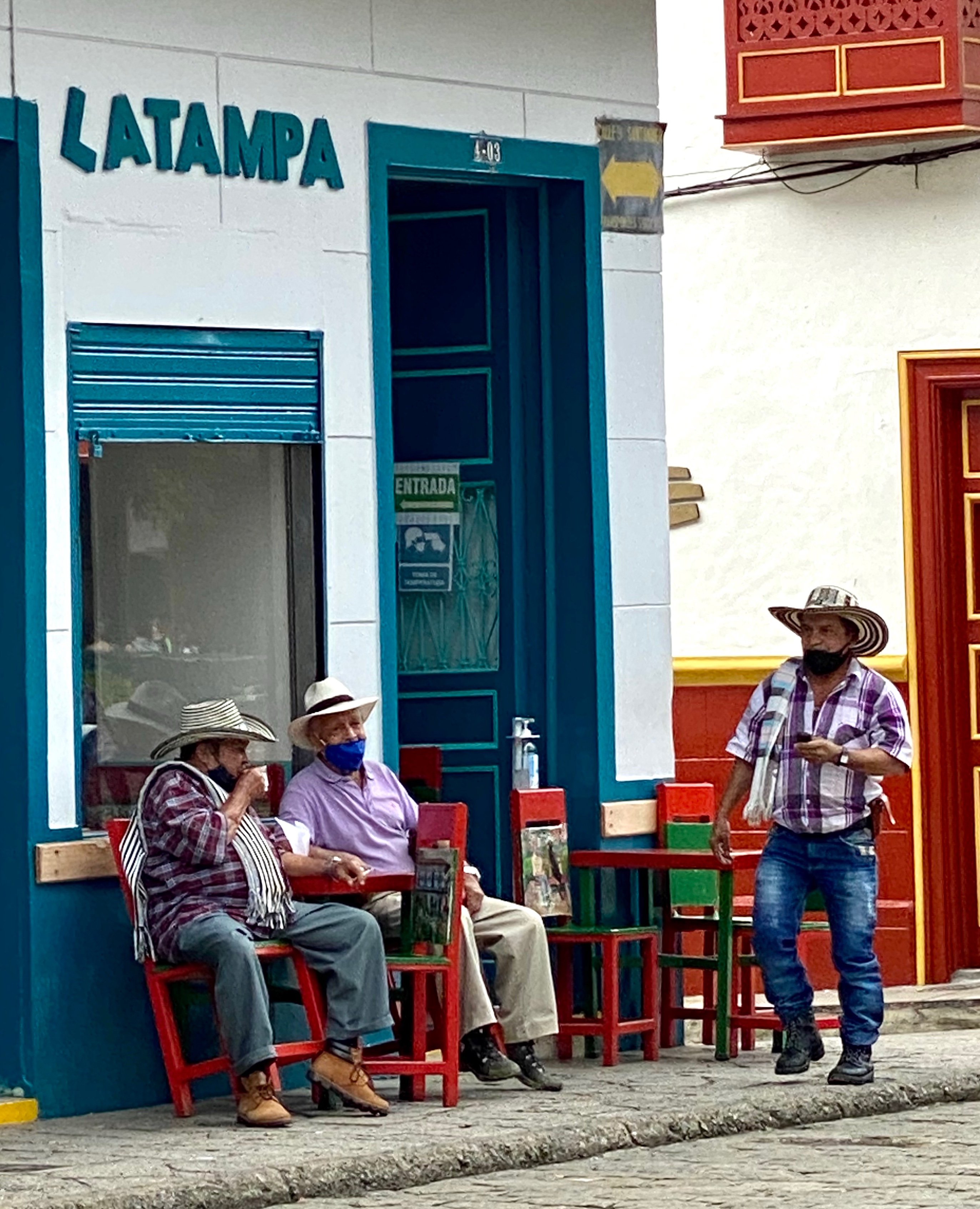 The Carriel - Colombia’s Gorgeous & Iconic Must-Have 8 image 2 4