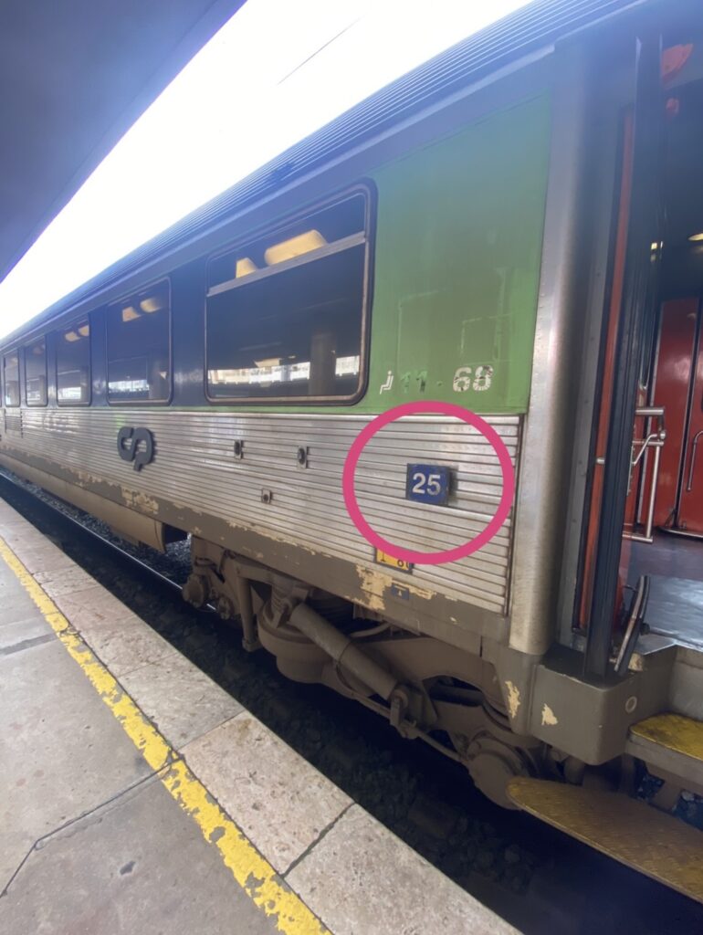 #TRAVEL HACK: HOW TO TAKE A TRAIN LIKE A BOSS – 9 Tips to Ride the Rails Successfully 🚂 19 FA22A368 FDA2 4BCC AC74 61A72699CE12